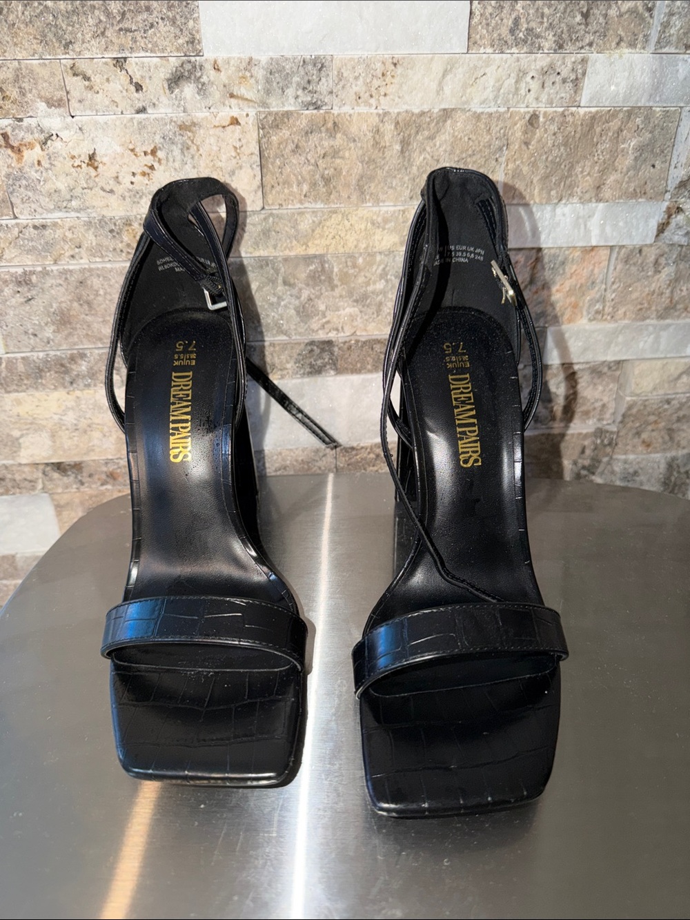 Dream Pairs Black Croc-Embossed Square-Toe Ankle-Strap Heels